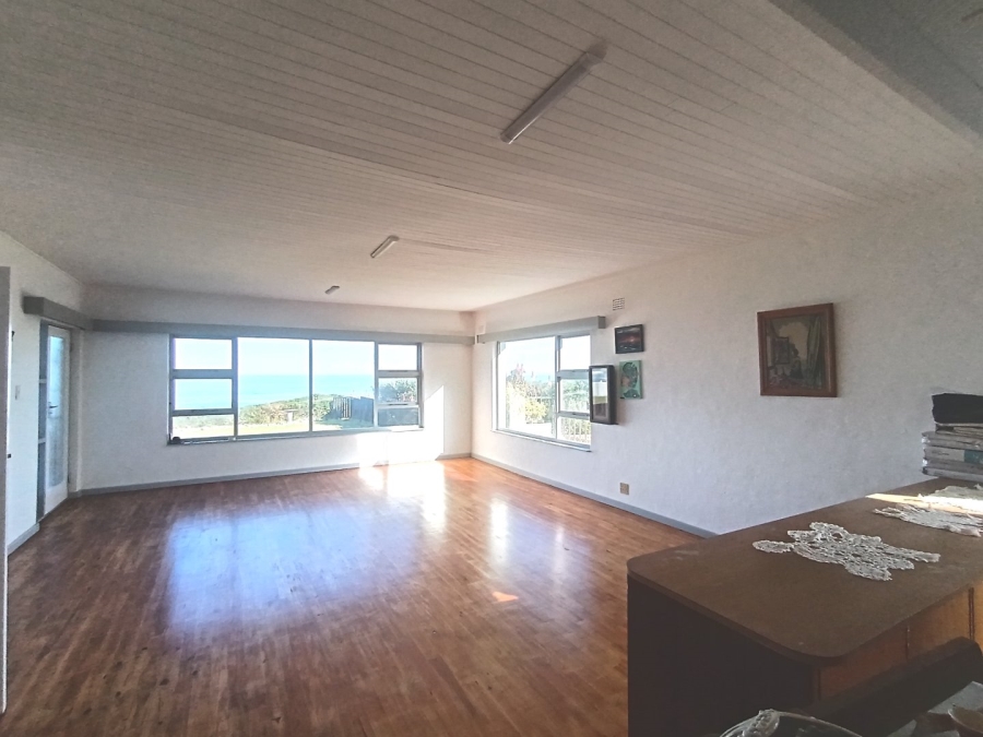 To Let 3 Bedroom Property for Rent in Glentana Western Cape